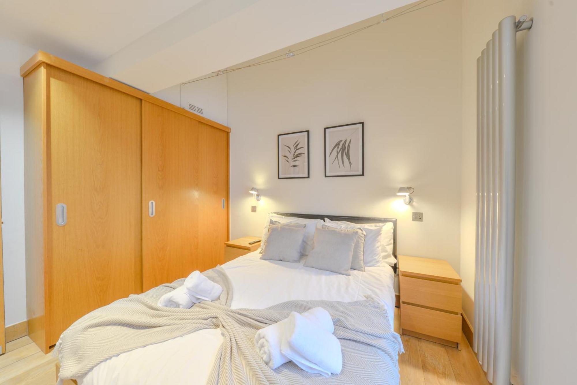 Central Two Bedroom Apartments St Albans By Central Stays Short Lets & Serviced Accommodation With Free Parking Camera foto